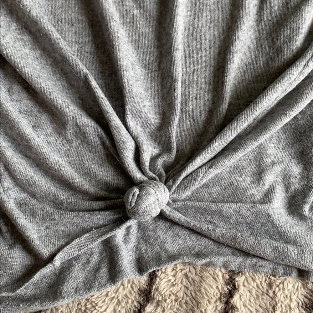 Sweater - Picture 2 of 4